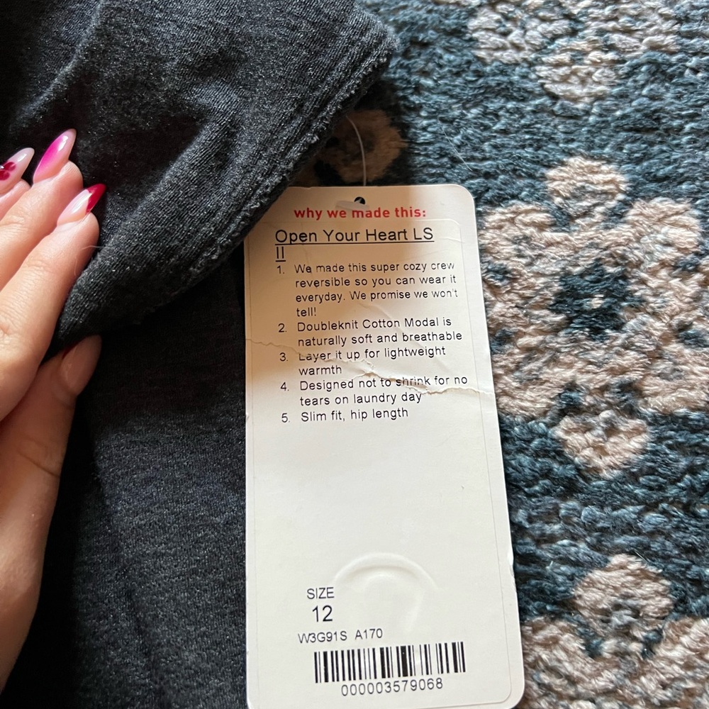 lululemon athletica Gray Women's Sweater - Picture 2 of 5